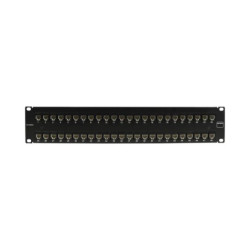 Patch Panel UltraMAX. UTP, Precargado con Jacks Ca