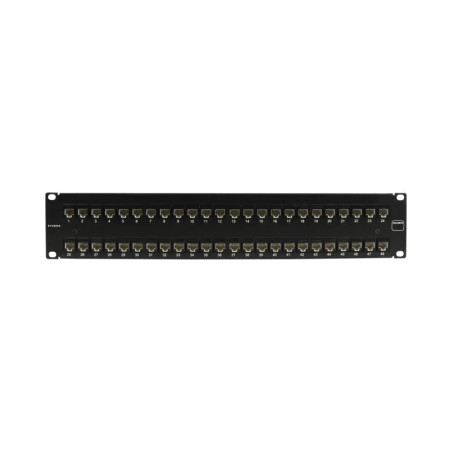 Patch Panel UltraMAX. UTP, Precargado con Jacks Ca
