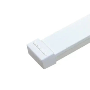 Tapa final color blanco de PVC auto extinguib