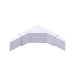 Esquinero interior color blanco de PVC auto e