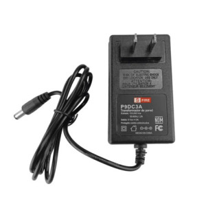 9 Vcc - 3 A - Adaptador de voltaje - Voltaje