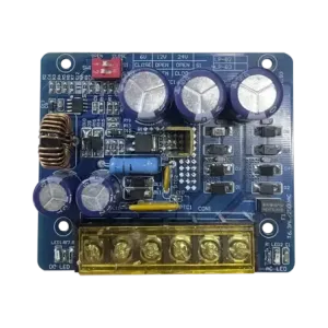 6 o 12  o 24 Vcc @ 4 AFuente tipo tarjeta/ 1 salid