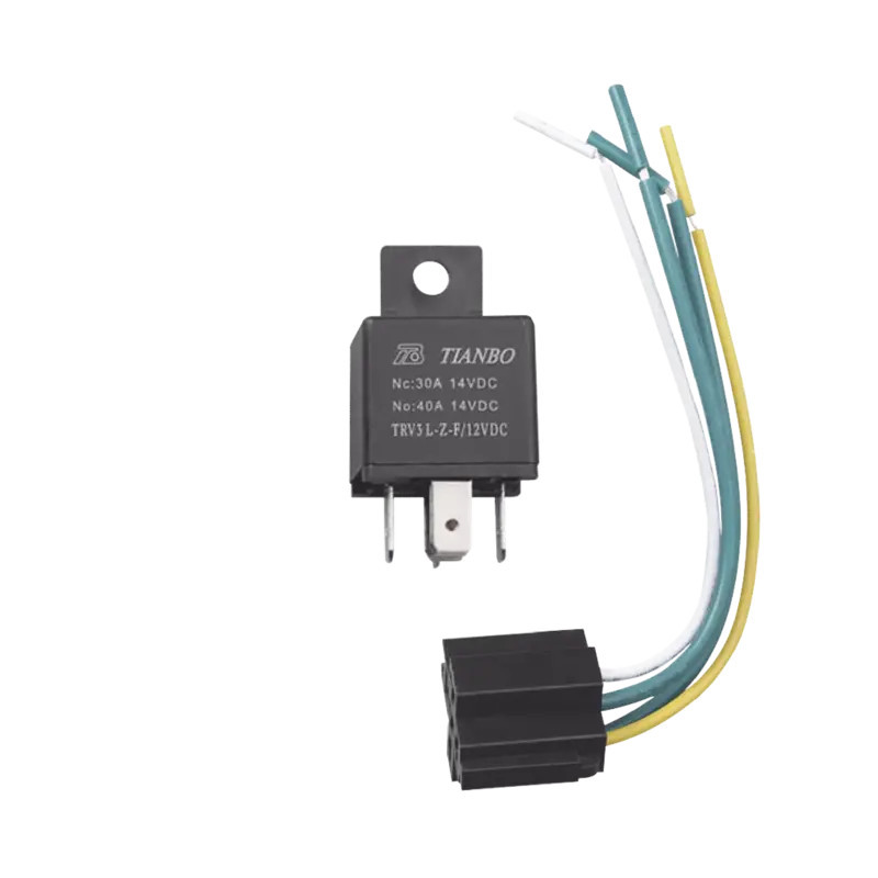 Relevador de 5 pines automotriz de 24 volts Relevador de 5 pines automotriz de 24 volts