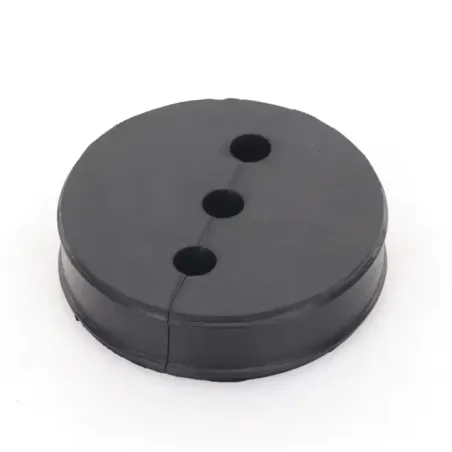 Inserto de Caucho de 4in Con Tres Orificios para C