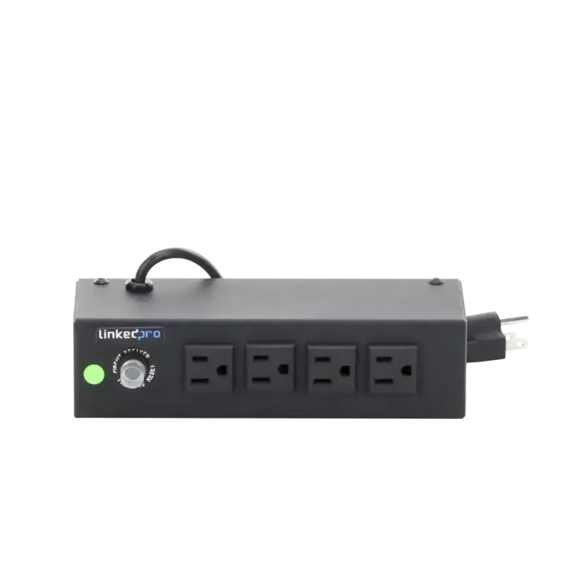 Tomacorriente de 4 Contactos NEMA 5-15R Voltaje En Tomacorriente de 4 Contactos NEMA 5-15R Voltaje En