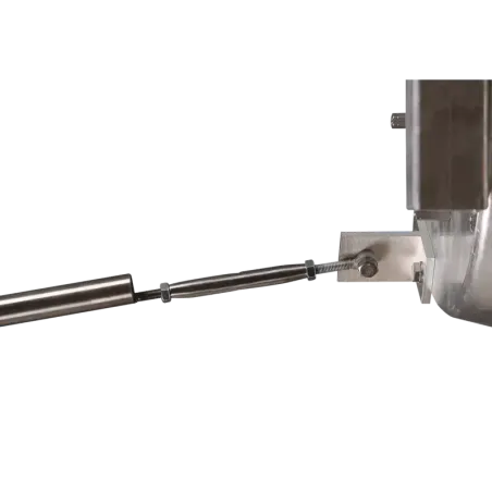 Montaje ajustable para mayor estabilidad y alineac