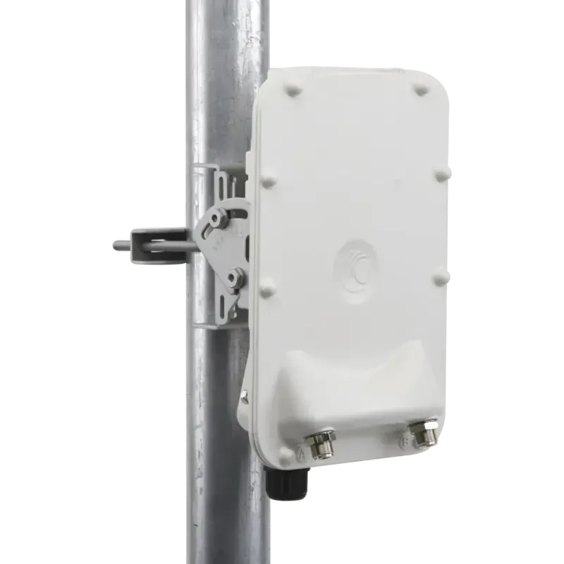 PTP-550  Hasta 1.36 GBps4910 - 6200 MHz802.11 AC W PTP-550  Hasta 1.36 GBps4910 - 6200 MHz802.11 AC W