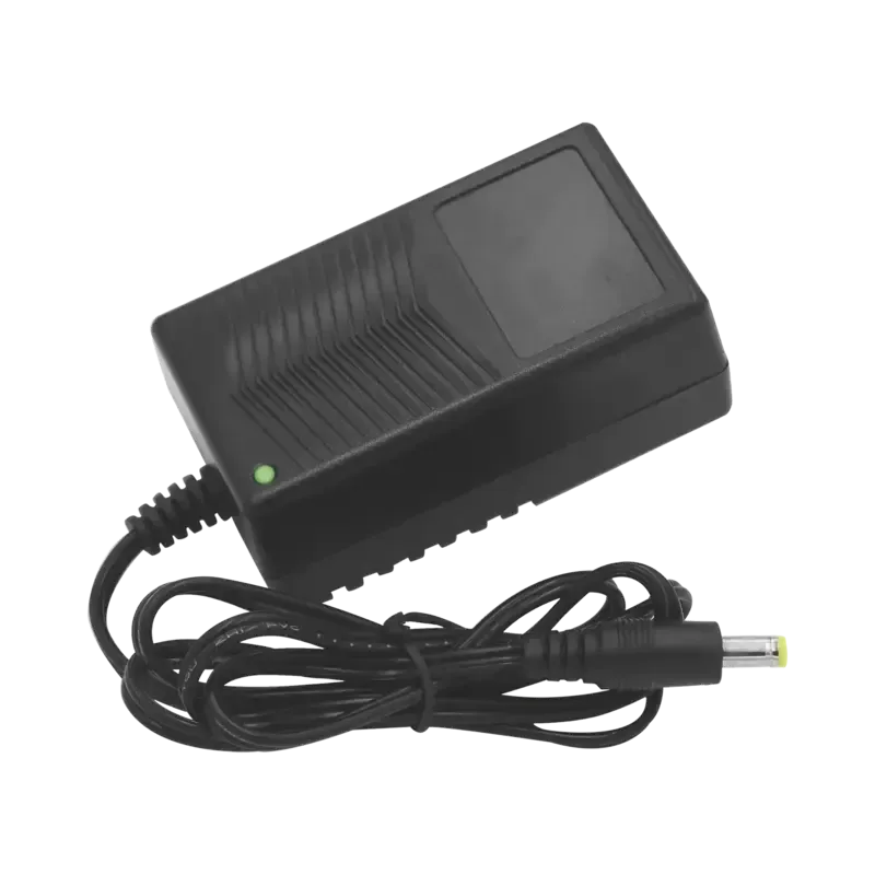 12 Vcc3 AmpReguladaAdaptador de pared 12 Vcc3 AmpReguladaAdaptador de pared