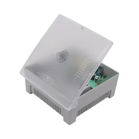 Fuente de Alimentación con Gabinete de 4 Salidas d